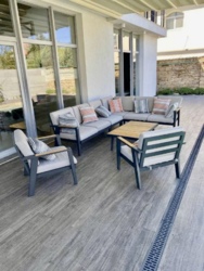 🏡       |        .  19