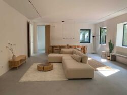 ������ �������. �����, �����-�����, 330�2. ���� 41