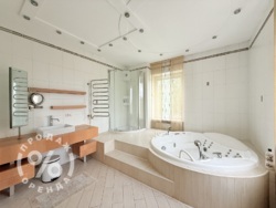 Оренда! Будинку преміум класу з більярдною, сауною і розарієм, 478 м² фото 17 Оренда! Будинку преміум класу з більярдною, сауною і розарієм, 478 м² фото 17