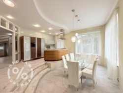 Оренда! Будинку преміум класу з більярдною, сауною і розарієм, 478 м² фото 3 Оренда! Будинку преміум класу з більярдною, сауною і розарієм, 478 м² фото 3