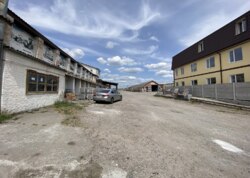 Здається спеціальне приміщення на вул. Левка Лук’яненка 143, площа 240 кв.м фото 1 Здається спеціальне приміщення на вул. Левка Лук’яненка 143, площа 240 кв.м фото 1