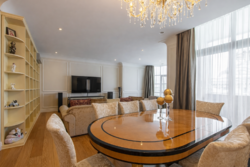 �� ������� ��������� 10000�� 400� + ������� 200�2(�� �������������) ���� 14