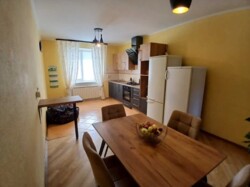 Продаж 4-х кімнатної квартири в Центрі міста. Гарний стан. фото 3 Продаж 4-х кімнатної квартири в Центрі міста. Гарний стан. фото 3