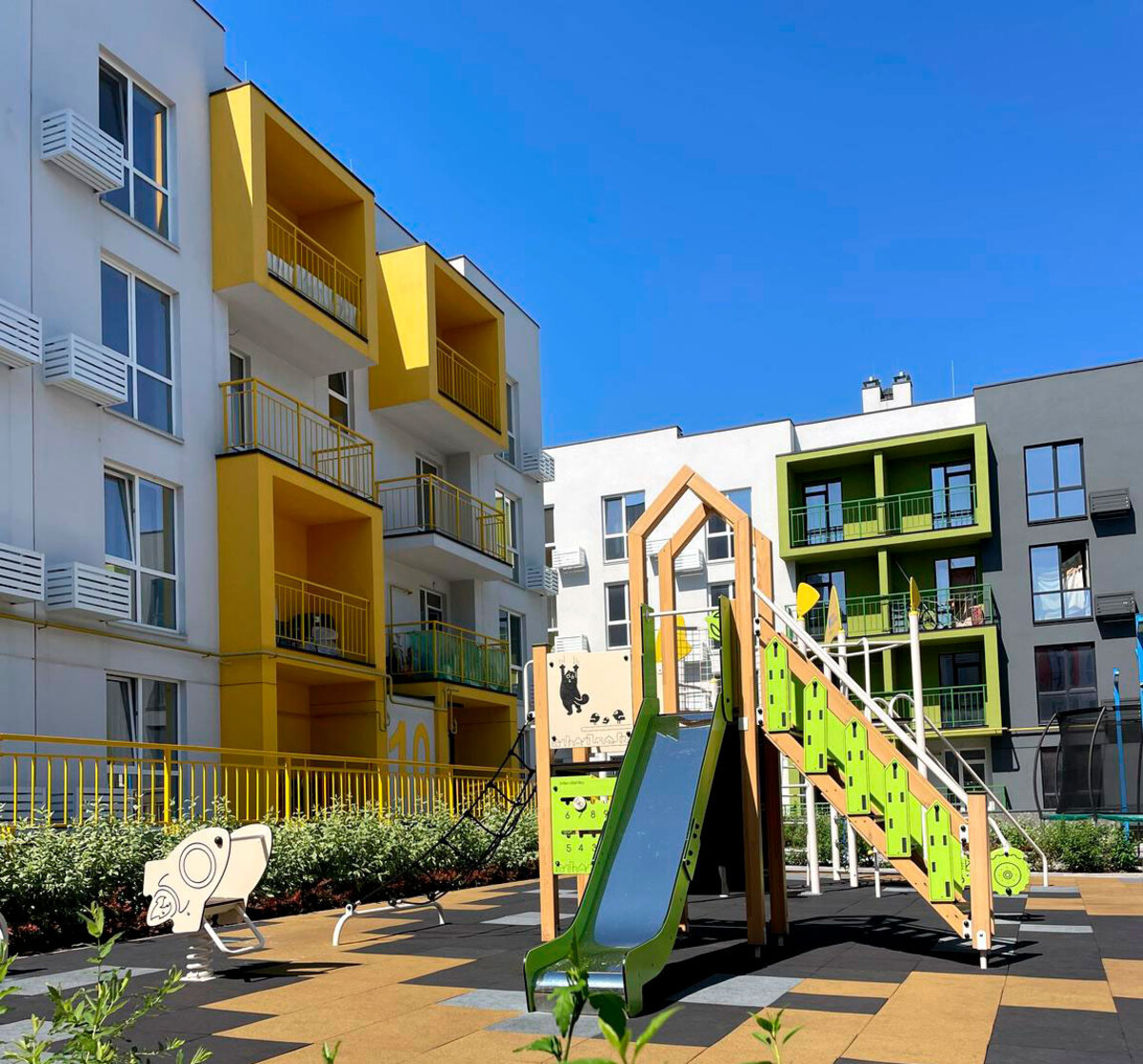 Art Misto ����