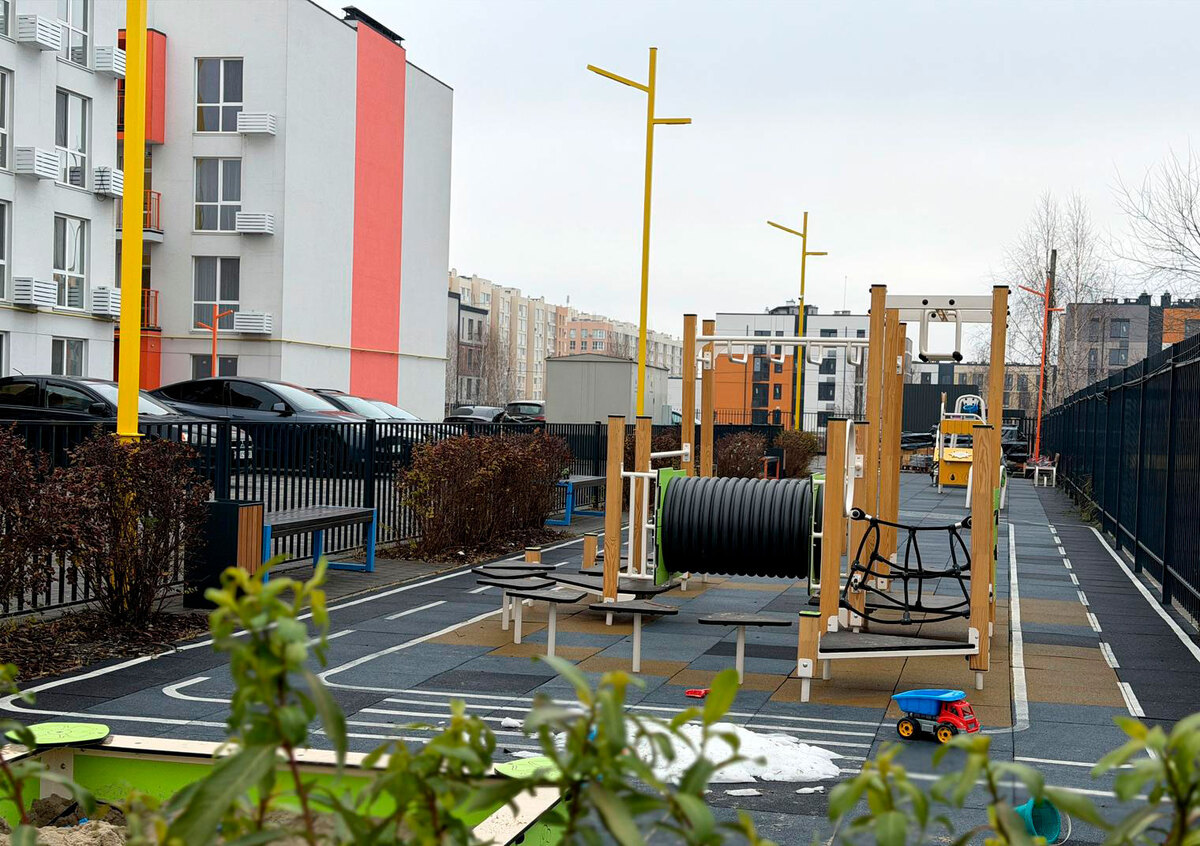 Art Misto ����