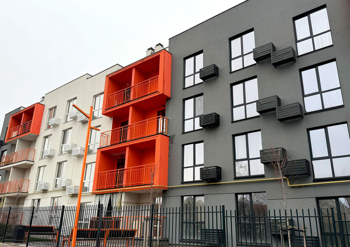 Art Misto ����