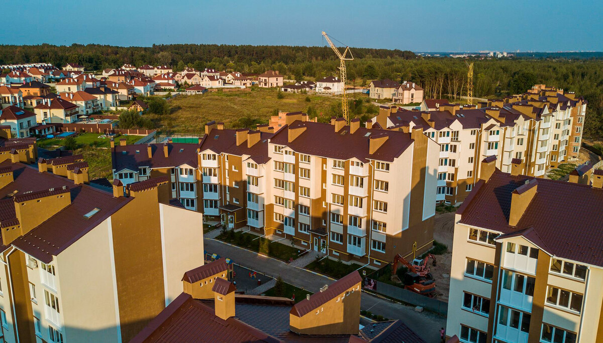 ����� ³���� ����