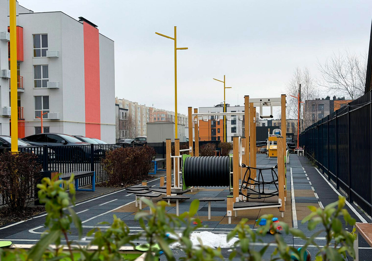 Art Misto ����