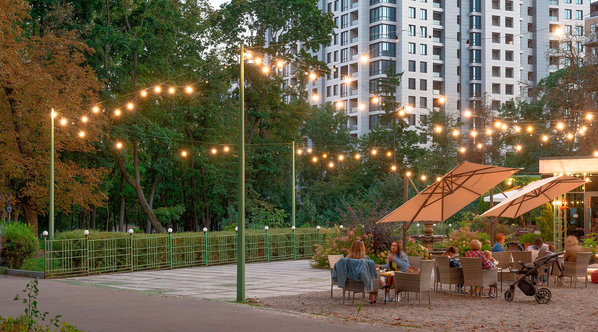 Crystal Park Tower ����