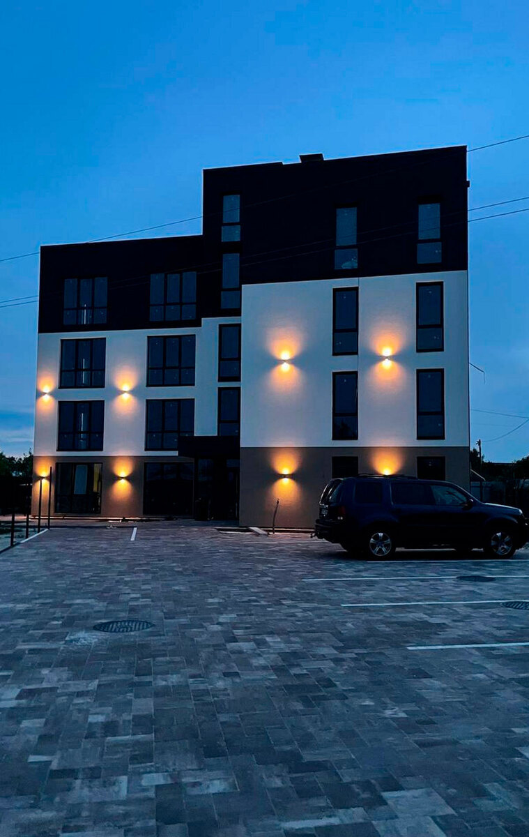 B-House ����