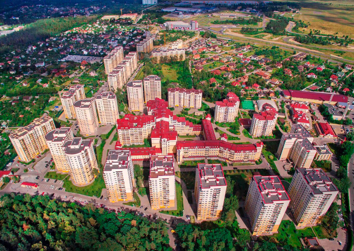 ����� ����