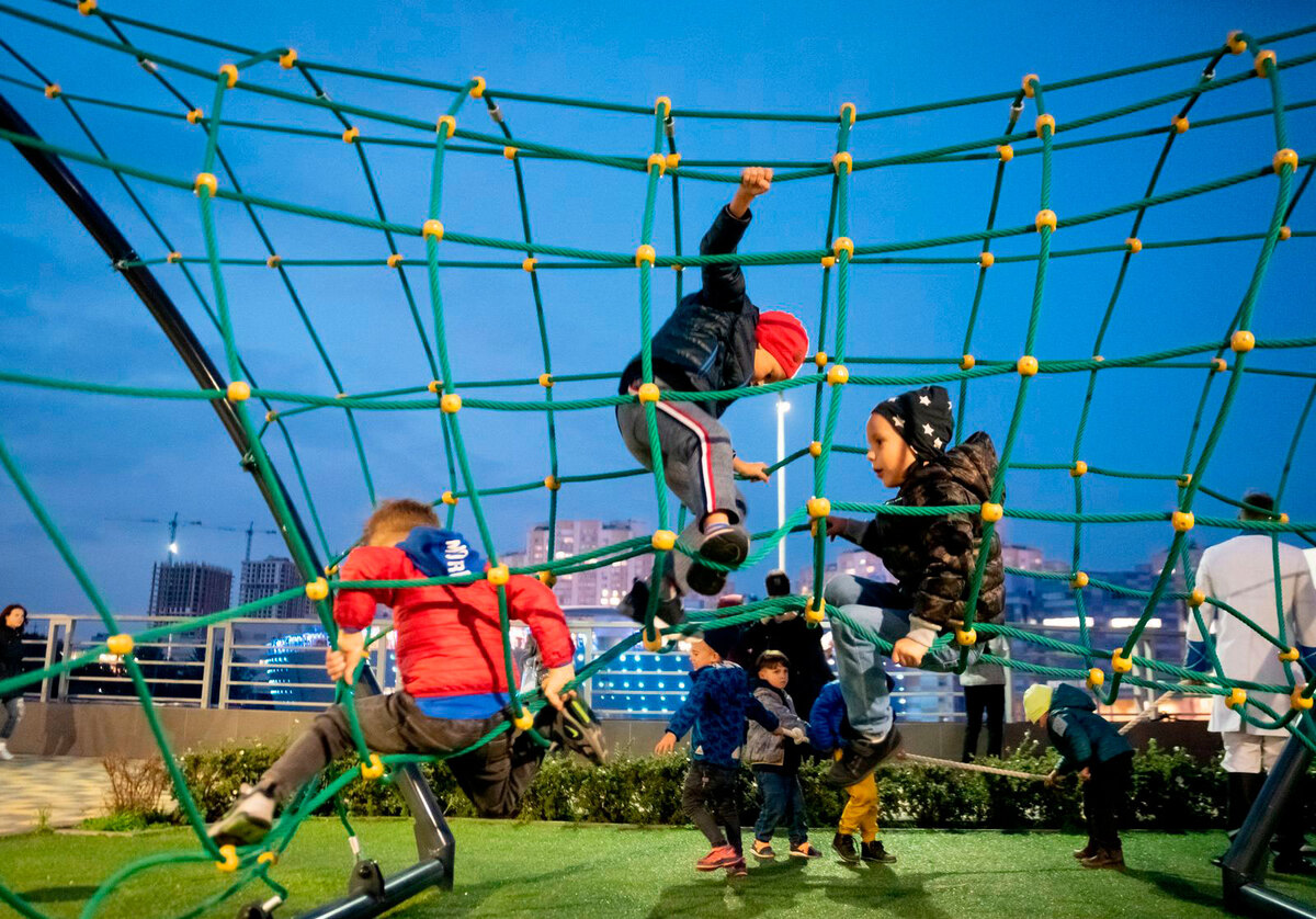 River Stone ����