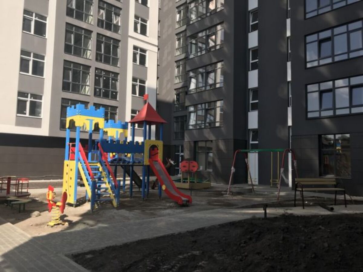 IL Patio ����