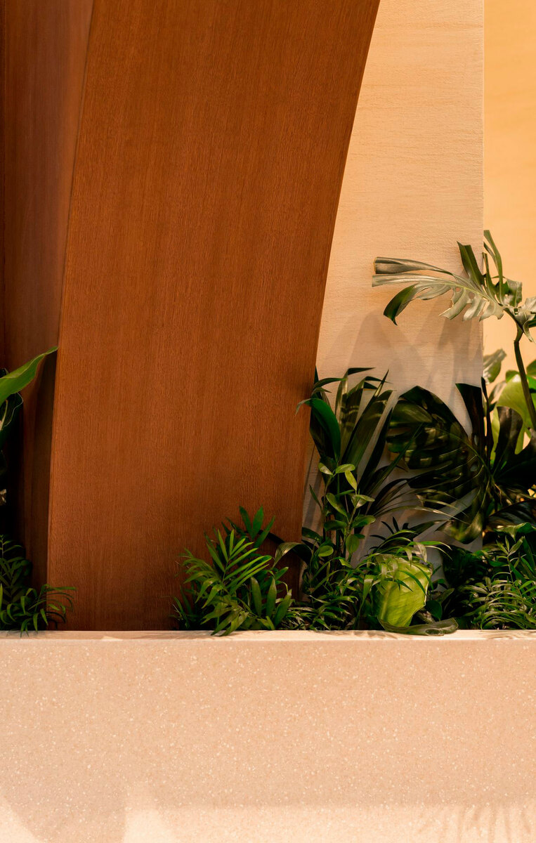 Crystal Park Tower ����