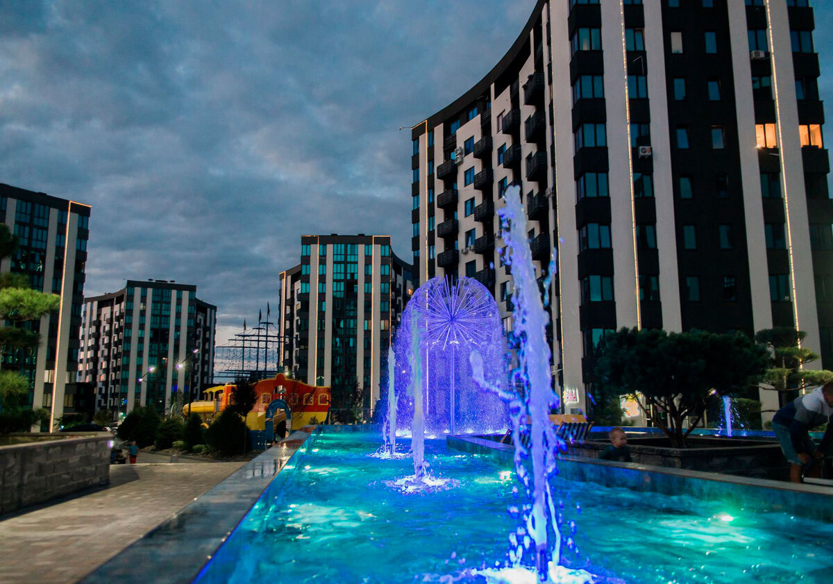 �-������� ����