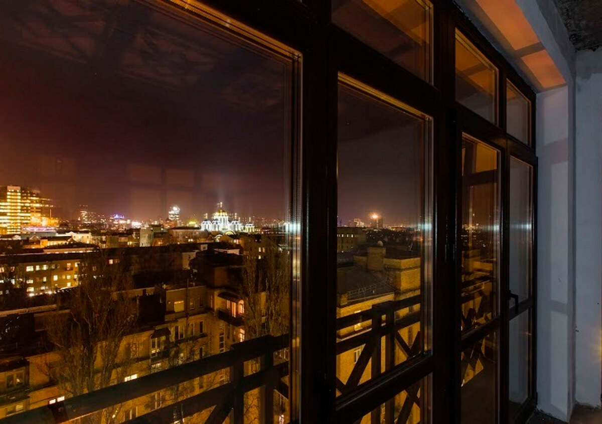 Arch House ����