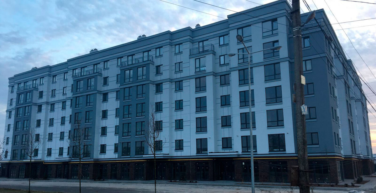 ����� ����