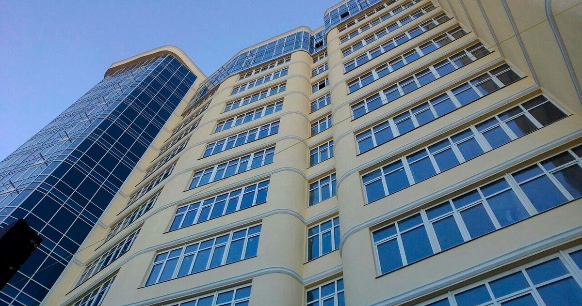 ����� ����