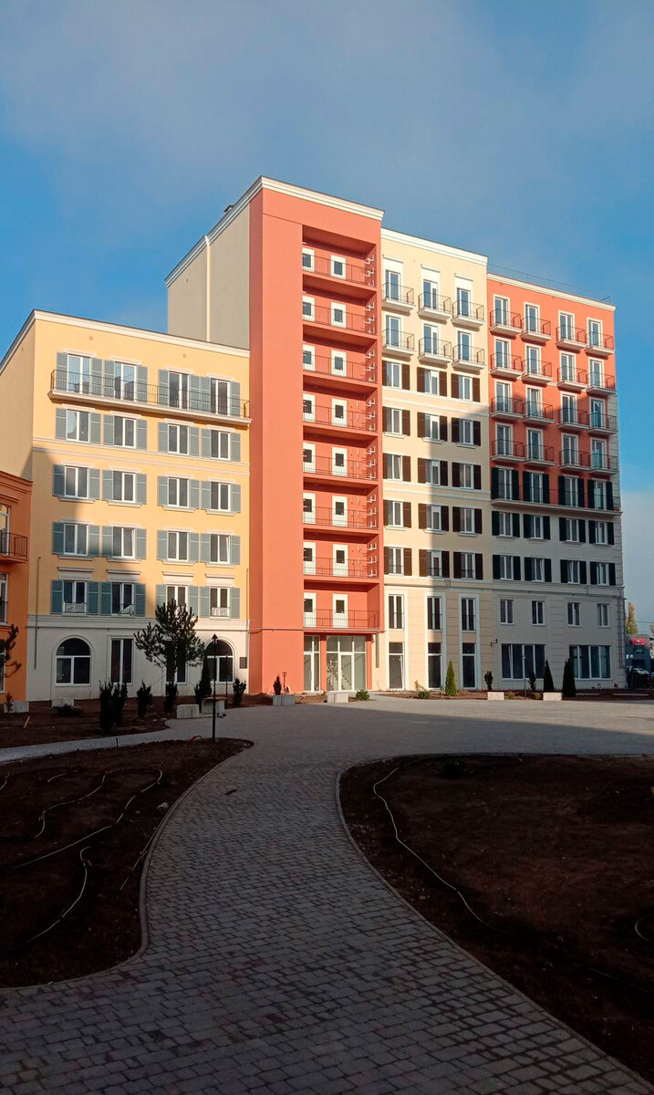 Via Roma ����