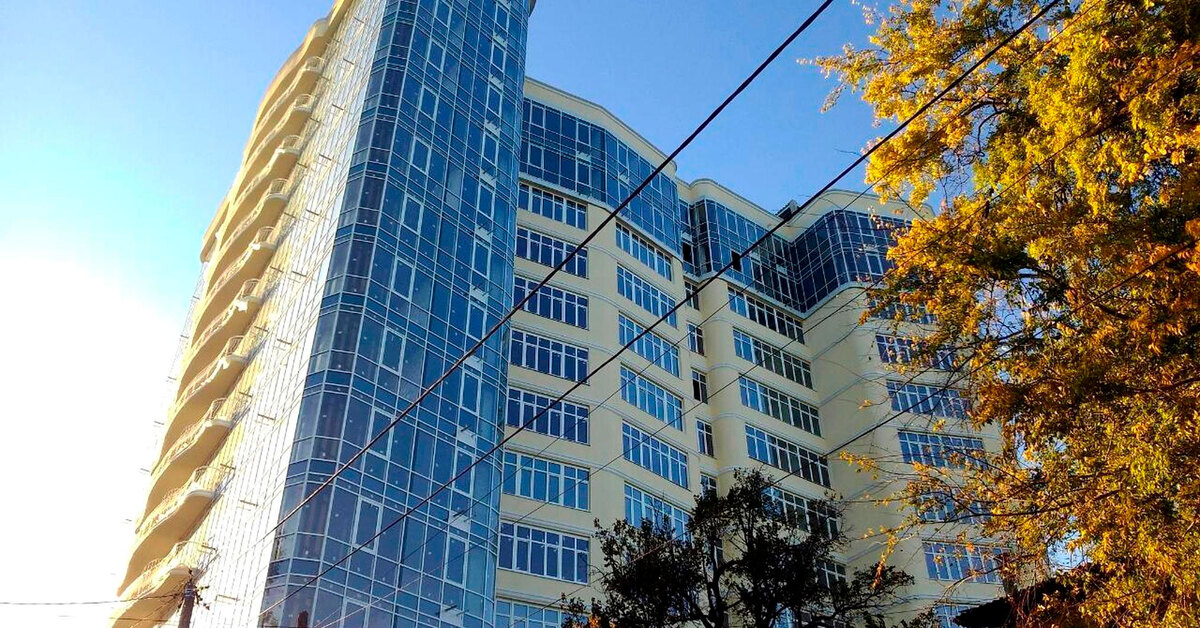 ����� ����