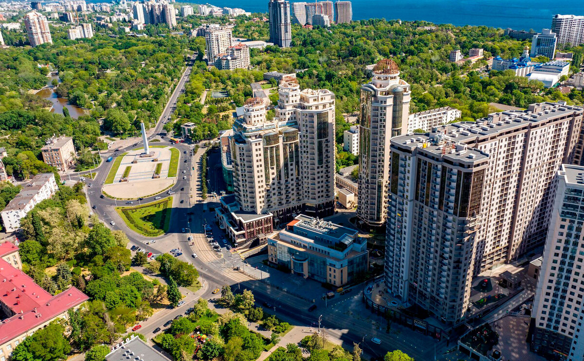 ����� ����