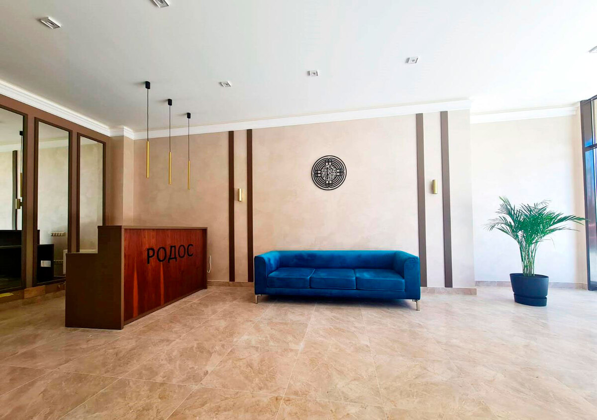 ����� ����