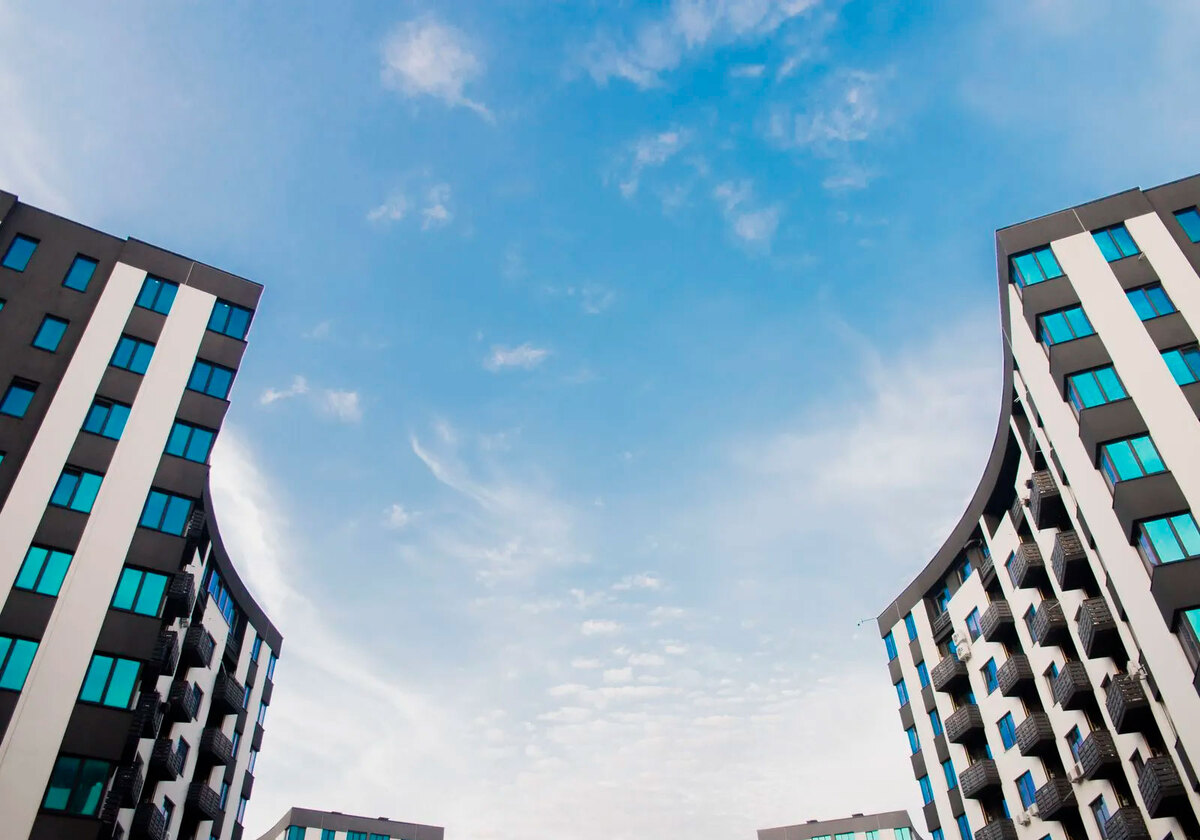 �-������� ����