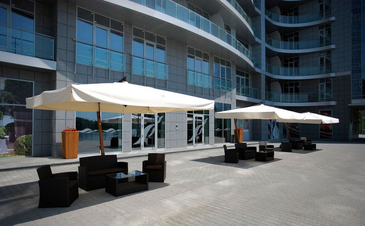 Riviera Riverside ����