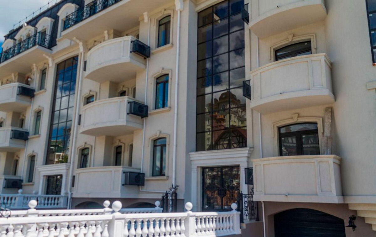 Palais Royal (������� ���) ����
